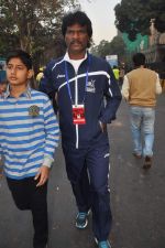 dhanraj pillai at Standard Chartered Mumbai Marathon in Mumbai on 14th Jan 2012 (151).JPG